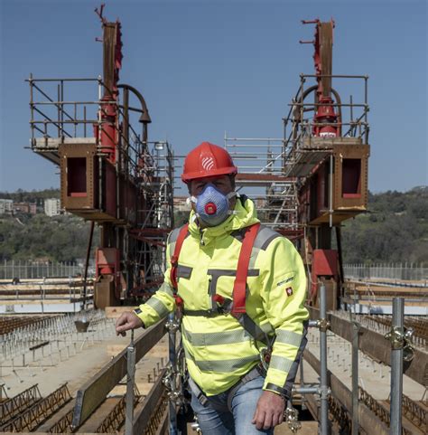 Italy reaches deal with billionaire benetton family over genoa bridge collapse. Genoa Bridge Construction Near the End - We Build Value