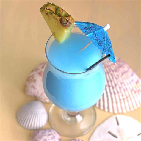 Blue Hawaiian Classic Cocktail Recipe Recipe Drinks Alcohol Recipes