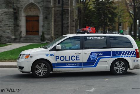 Police Spvm Montréal Canada Firefighter Police Van