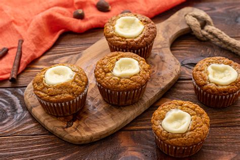 Copycat Starbucks Pumpkin Cream Cheese Muffins The Cookin Chicks