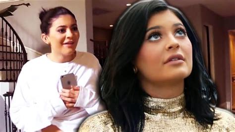 Kylie Jenner Rings In 2020 By Sharing Never Before Seen Photos E News