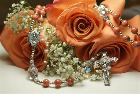 What distinguishes a rosary, however, is not the method that is used to make it, but the pattern of beads in the chain which are used to signify the prayers to be recited. Flower Petal Jewelry - Rosaries