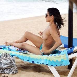 Roxanne Pallett Getting Tan Topless In Cyprus Onlyfans Leaked Nudes