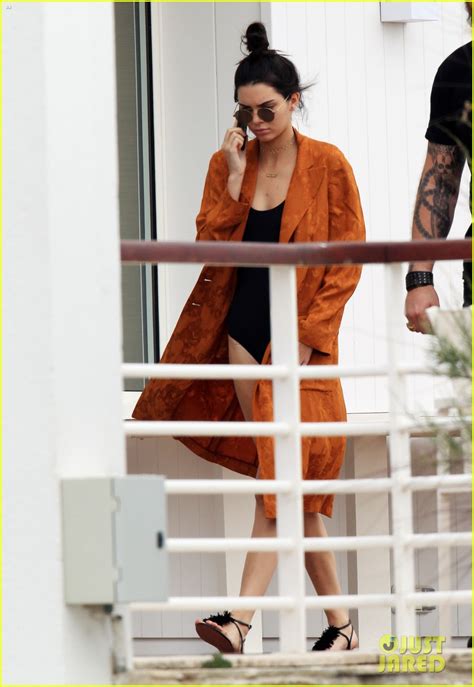 Kendall Jenner Takes A Break From Her Busy Cannes Schedule Photo 969820 Photo Gallery Just