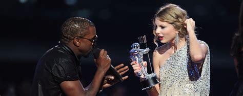 Remember When Kanye West Interrupts Taylor Swift At The 2009 Mtv Video Music Awards