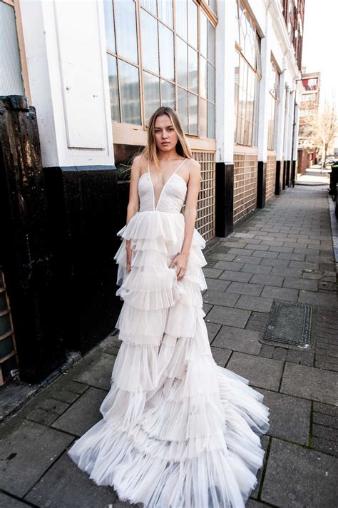 Our Top 10 Wedding Dresses London Bridal Fashion Week Wedding