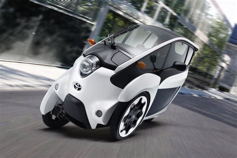 Toyota I Road Electric City Car Heres How It Leans