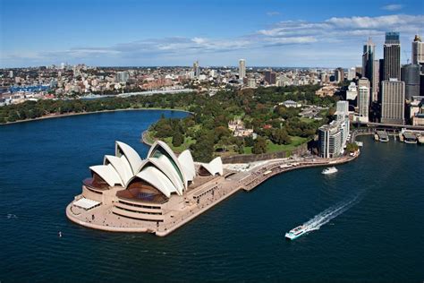 Sydney City Harbour And Bondi Beach Tour