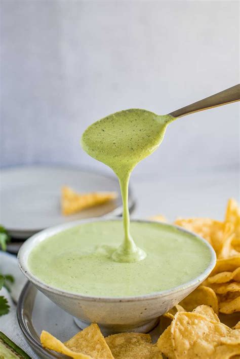 Razzoos Jalapeno Cheese Sauce Recipe Find Vegetarian Recipes