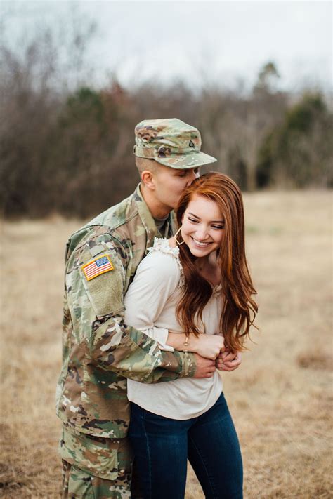 Military Couple Photo Ideas Militarycouple Engagementphotos