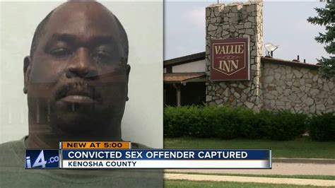 sex offender captured after cutting off gps monitoring device youtube