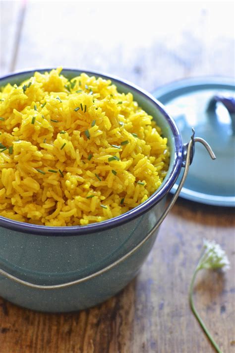 Paprika, garlic, curry, and salt. Easy Yellow Rice | Virtually Homemade: Easy Yellow Rice
