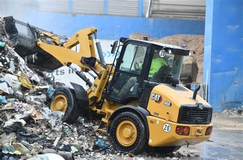 New Next Generation Cat 906 907 And 908 Compact Wheel Loaders Offer