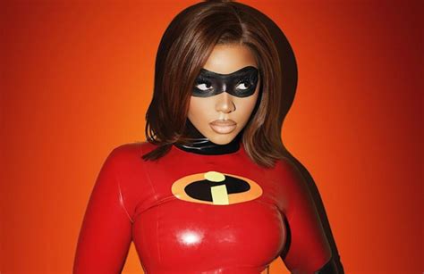 Watch Chloe Bailey Shut Down The Internet With Mrs Incredible In Halloween Costume Page 5