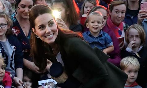 This Girl Over Excited At Meeting Kate Middleton Is All Of Us See The