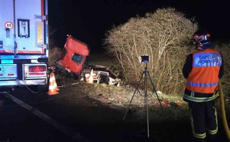 Minibus Crash In Central France Kills 12 Information Nigeria