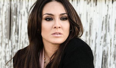 Download lagu manzini francesca 12.4mb dan streaming kumpulan lagu manzini francesca 12.4mb mp3 terbaru di metrolagu dan nikmati, video klip manzini francesca mp4. Francesca Manzini, Amici Celebrities: senza veli contro ...