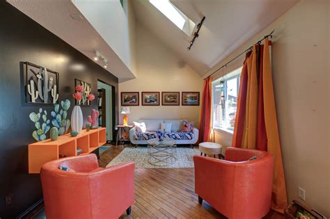 Luxurious Custom-Built Home with Private Oasis in Brantford - 62