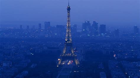Paris Eiffel Tower And Cityscape During Evening With Fog Hd Travel