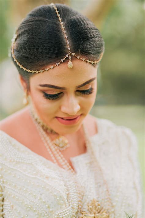 Dee S Hair Beauty And Bridal Salon Moratuwa Makeup Artists In Colombo Ceylon Pages