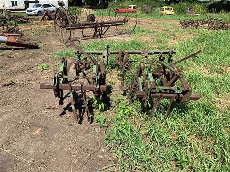 John Deere 4 Row Mounted Cultivator Bigiron Auctions