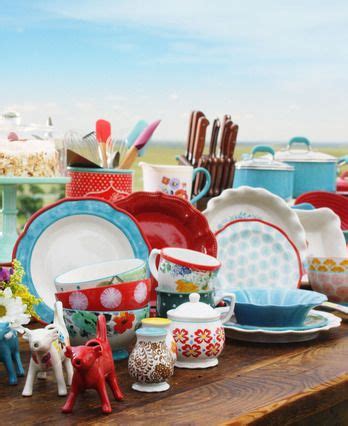 Many women living in the flint hills of kansas play significant roles in the preservation of the tallgrass prairie. pioneer woman decor - Google Search | Pioneer woman ...