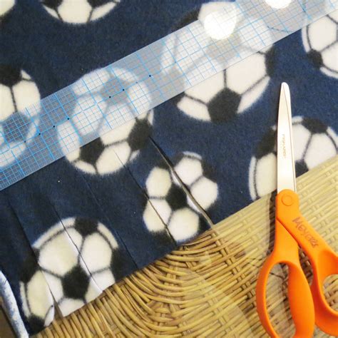 Red hat | add name37 how's fabric8 different than puppet/chef? How to Make a No Sew Blanket