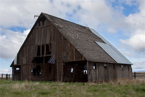 Did Someone Say Old Barns In Oregon Taken Off A Back Road Out Near