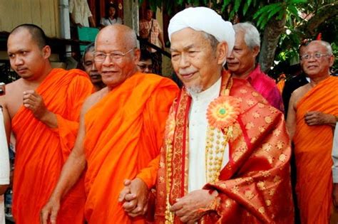 Check spelling or type a new query. Anak Merdeka: Buddha di Malaysia dan etnik Islam Rohingya ...