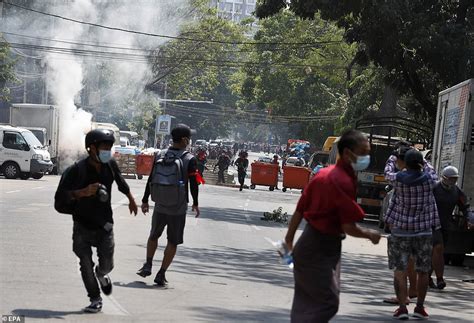 Police In Myanmar Fire Tear Gas And Rubber Bullets At Protesters
