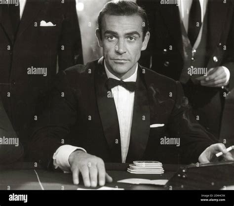 Sean Connery Als James Bond Dr No 1962 United Artists File