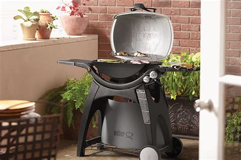 Some can mean the difference between sumptuous and overcooked meals. Best BBQ Grills to Choose From | The Home Depot Canada