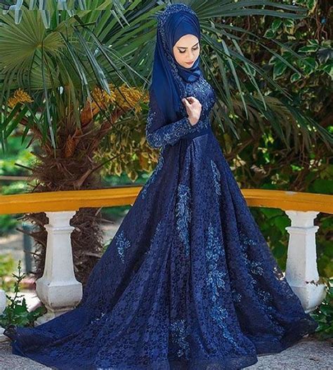 58 Brides Wearing Hijabs On Their Big Day Look Absolutely Stunning Hijab Wedding Dresses