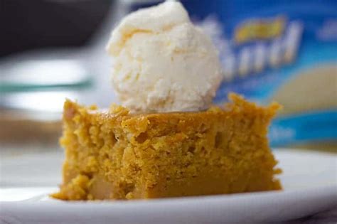 The Easiest Pumpkin Pie Cake Ever Mindys Cooking Obsession