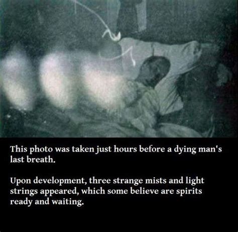 19 Creepy Ghost Photos That Will Give You Goosebumps Creepy Gallery Ebaums World