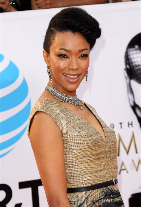 Adding another passenger to the green train! Sonequa Martin Green - 2018 NAACP Image Awards in Pasadena ...