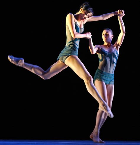 Alonzo King Lines Ballet At The Joyce Theater The New York Times