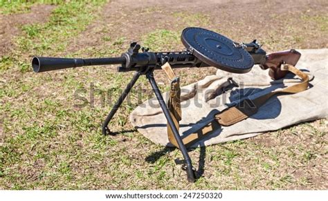 Soviet Light Machine Gun Degtyarev Dp Stock Photo 247250320 Shutterstock