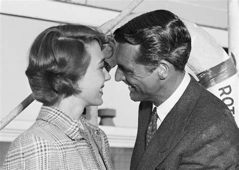 Cary Grant The Life Story You May Not Know Stacker