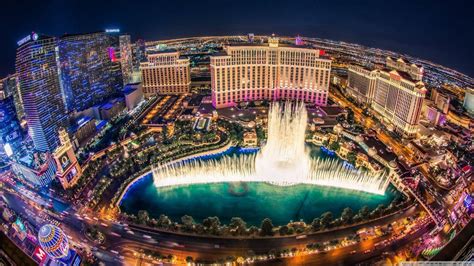 Download Las Vegas Strip Bellagio At Night Wallpaper Wallpapers Com