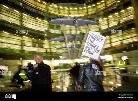 Protest Against Benefits Street Uk Tv Show Outside Channel Head