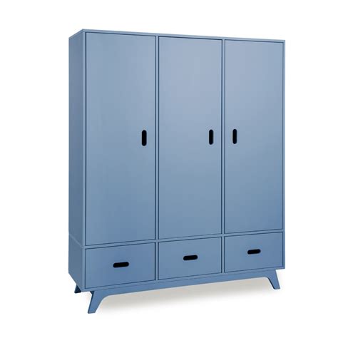 Während ein großteil der verkäufer seit vielen jahren ausschließlich durch überteuerte. MIMM_Schrank_blau - Der kinder räume Blog. Alles Wichtige ...