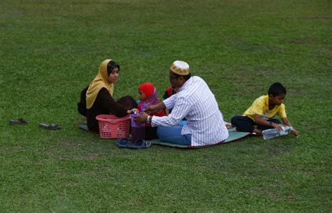 Malaysian penal code (fms cap 45). Most Malaysians believe they are not prepared for Islamic ...