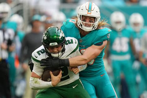 Grading The Miami Dolphins Linebackers After Their 2021 Season