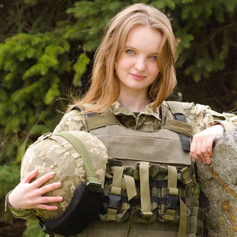 armed forces of ukraine military women female soldier women