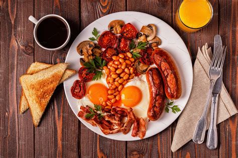 Here's our guide to the top 10 best british foods, with illustrations and fun facts. full English breakfast ~ Food & Drink Photos ~ Creative Market