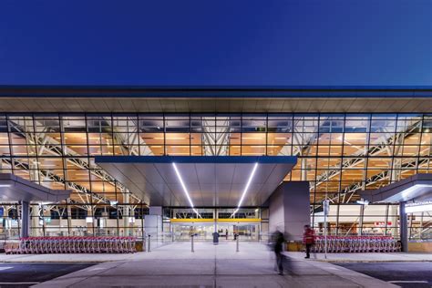 Calgary International Airport International Facilities Project Dialog