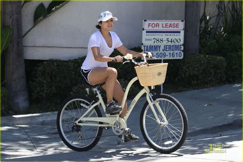 Full Sized Photo Of Vanessa Hudgens Bike Ride Stella 07 Photo 2562096