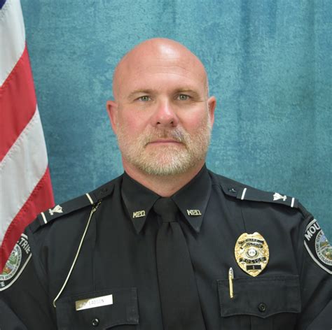 Garden City Police Department Non-emergency Number - Minors Garden Center