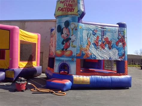 Pin On Favorite Bounce House Pictures
